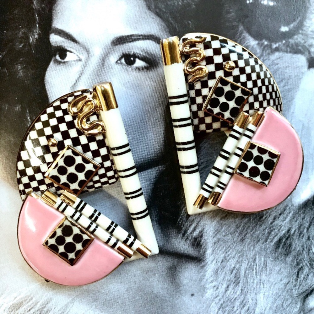 Vintage 80s/90s sculptural porcelain earrings